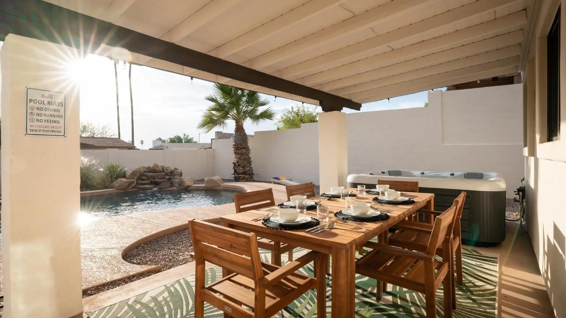 Game Room Resort Pool Hottub Modern Desert Oasis Phoenix Stati Uniti