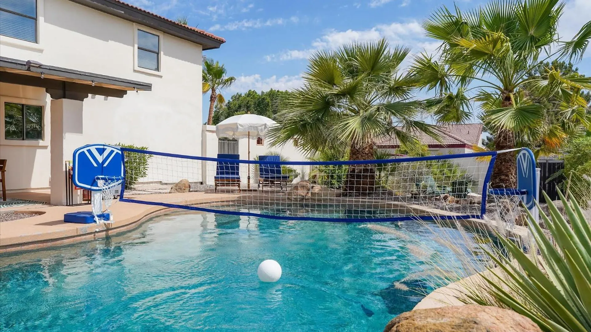 Game Room Resort Pool Hottub Modern Desert Oasis Phoenix Stati Uniti